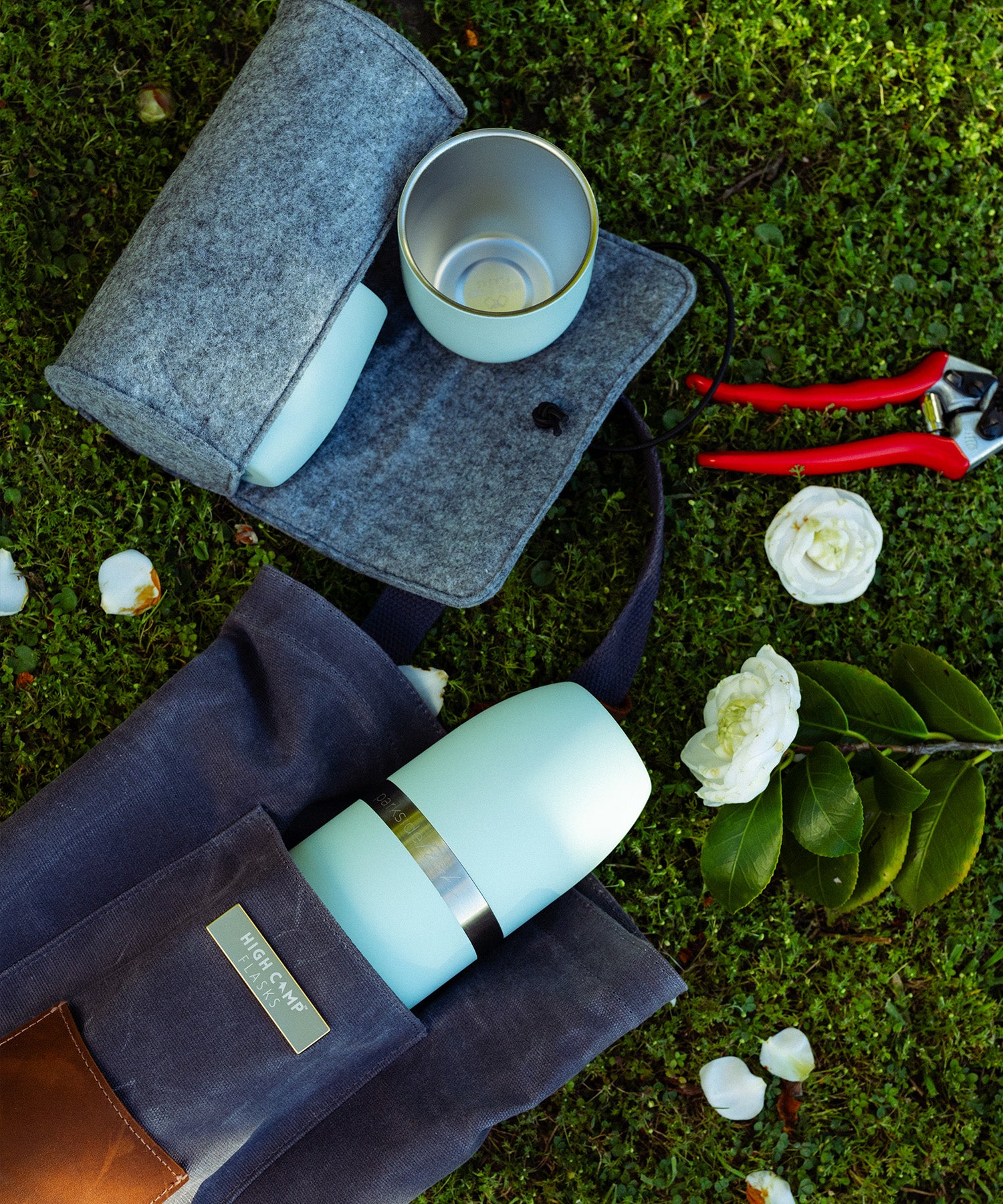 Black Friday Sale - Up To 30% of Flasks & Shakers | High Camp Flasks